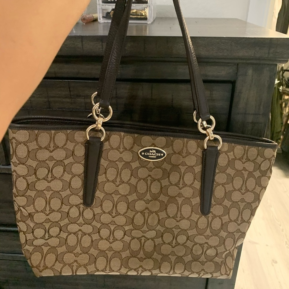 Coach handbag